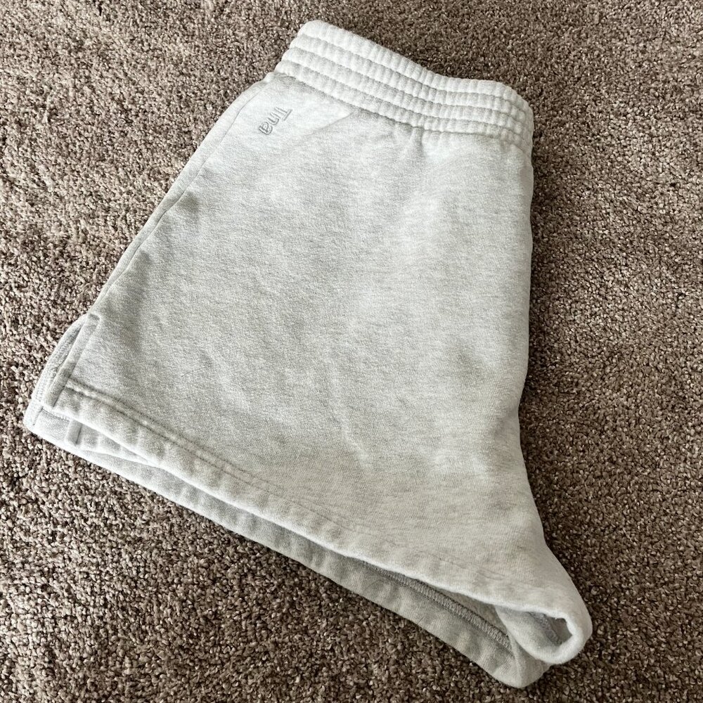 tna The Cozy Fleece Perfect Shorts
